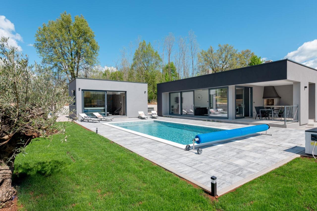Green Luxury II With Heated Pool, Jacuzzi & Sauna Ruzici  Exteriér fotografie
